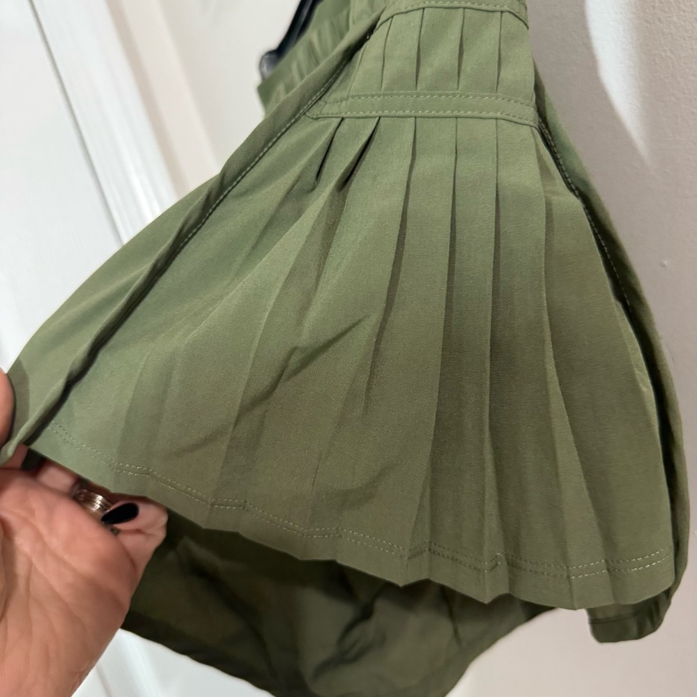 JoyLab Olive Green Athletic Shorts Size Small with 2.5” inseam - Picture 6 of 6